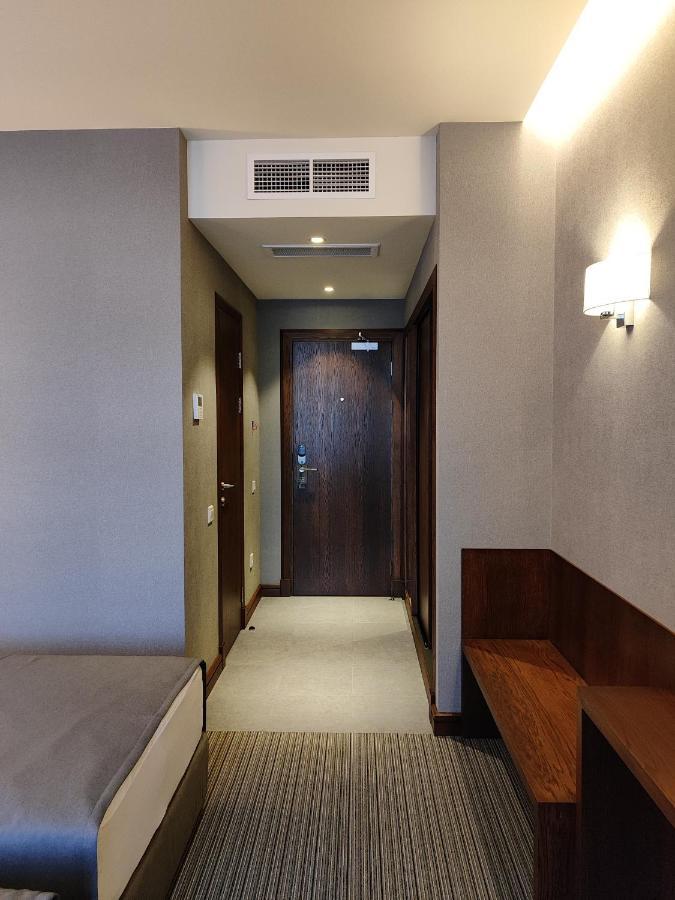 Orienta Hotel Gyumri Esterno foto