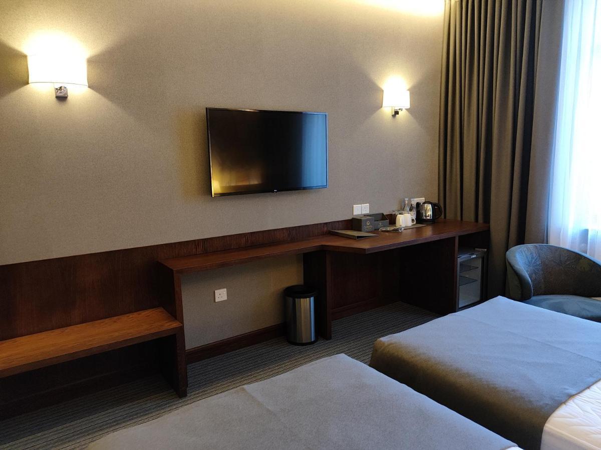 Orienta Hotel Gyumri Esterno foto