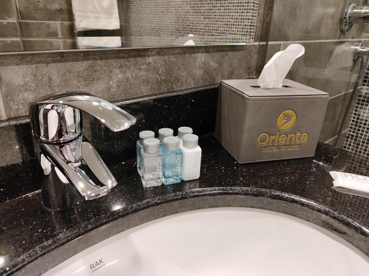 Orienta Hotel Gyumri Esterno foto