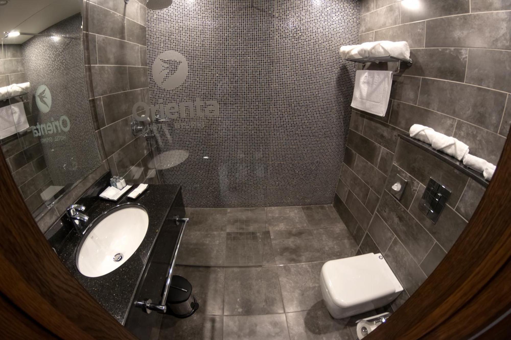Orienta Hotel Gyumri Esterno foto